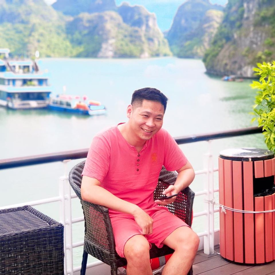 Khách cải tạo nhà