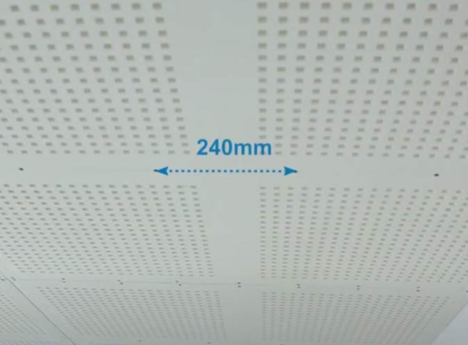 Khoảng cách vit 240mm ở các vị trí giữa tấm Khoảng cách vit 240mm ở các vị trí giữa tấm