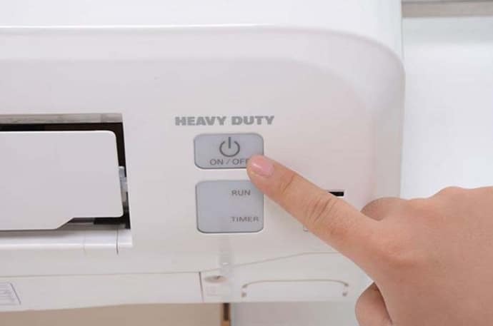 Cách bật điều hòa, máy lạnh không cần Remote - Mẹo Vặt hằng ngày