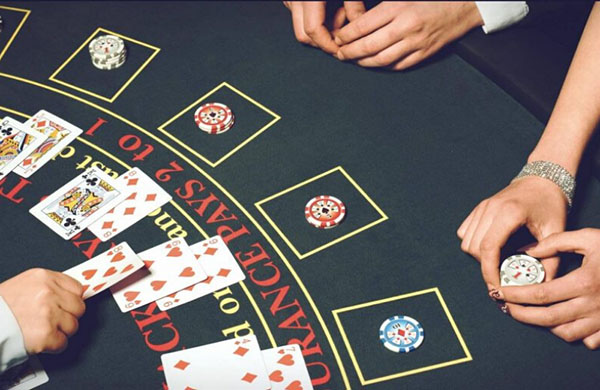 Luật chơi blackjack dễ hiểu nhất cho người mới bắt đầu